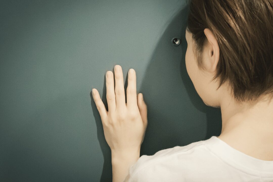 大阪 探偵