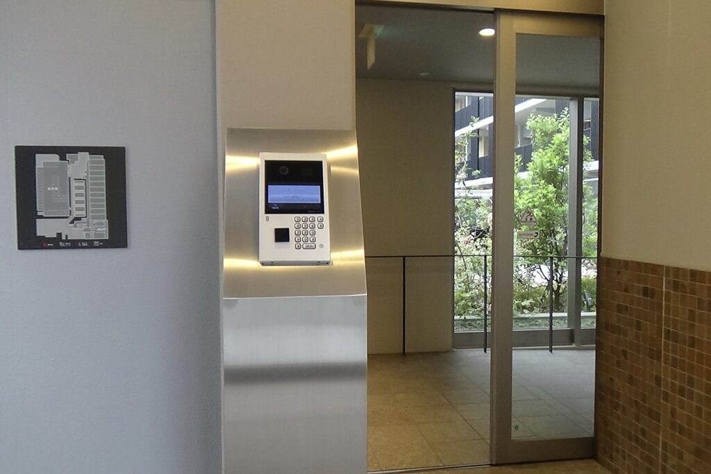 東京　大阪　名古屋　北海道　福岡　探偵　浮気調査　人探し